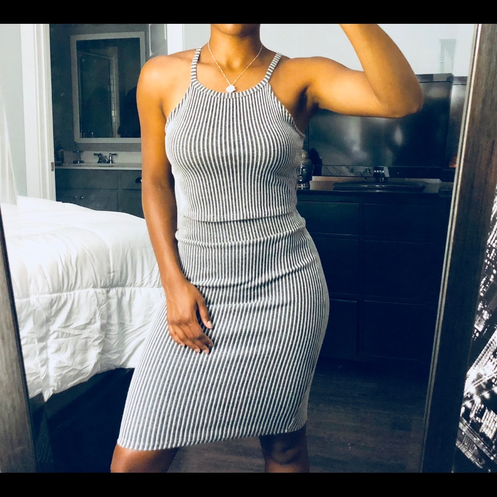 Grey two piece knit set 🌼